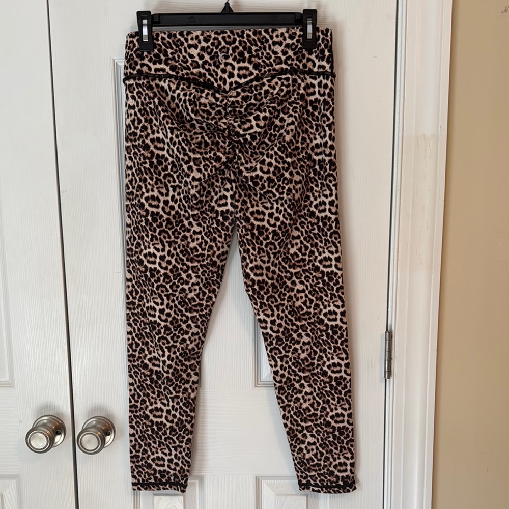 Zyia Active Brilliant Scrunchy Butt High Rise Leopard 7/8 Leggings Sz 14-16
